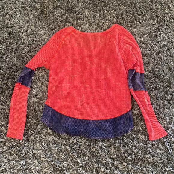 We the Free Color Block Patchwork Waffle Knit Top Scoop Neck Red Blue Size XS - Picture 5 of 6